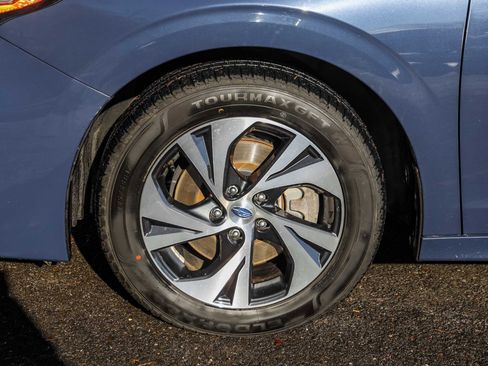 Used 2023 Subaru Legacy Premium image 11