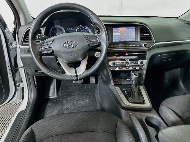 Used 2019 Hyundai Elantra Value Edition w/ Winter Weather Package FWD image 23