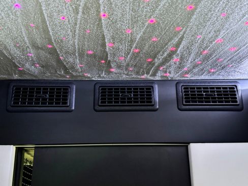 Used 2023 Mercedes-Benz Sprinter 3500 image 85