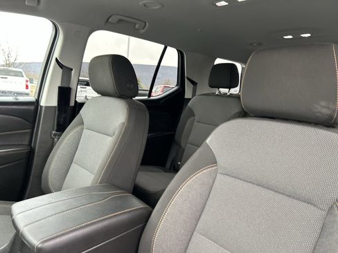 Used 2020 Chevrolet Traverse LT w/ LPO, Floor Liner Package image 23