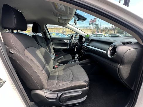 Used 2024 Kia Forte LXS FWD image 20