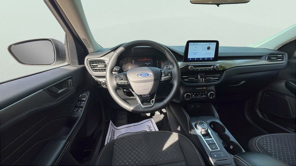 Used 2023 Ford Escape Active AWD/4WD image 11