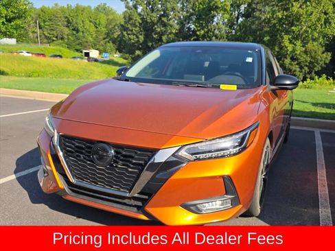 Used 2023 Nissan Sentra SR w/ SR Premium Package FWD image 3