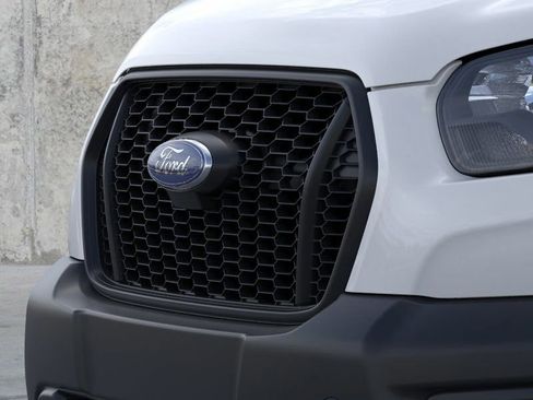 New 2025 Ford Transit 150 Low Roof RWD image 19