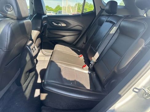 Used 2021 GMC Terrain SLT w/ Elevation Edition FWD image 13