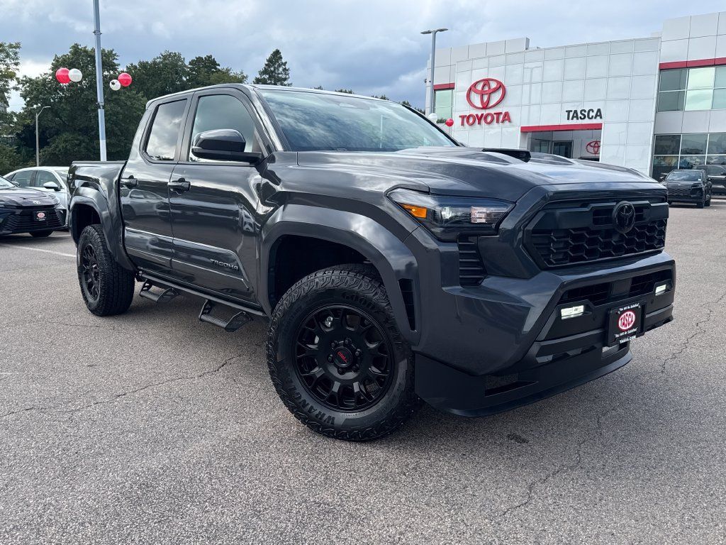 Used 2026 Toyota Tacoma TRD Sport w/ TRD Sport Upgrade Package AWD/4WD 360° Tour