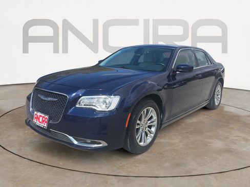 Used 2017 Chrysler 300 Limited w/ Driver Convenience Group image 6