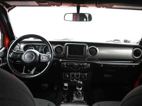 Used 2019 Jeep Wrangler Unlimited Sport S image 31