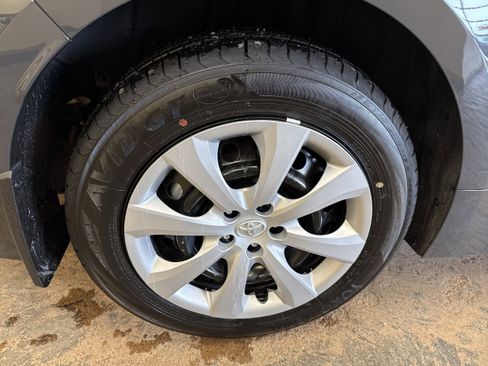 Used 2026 Toyota Corolla LE image 13