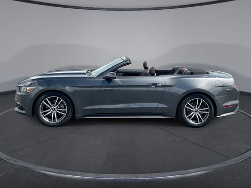 Used 2016 Ford Mustang Premium RWD image 5