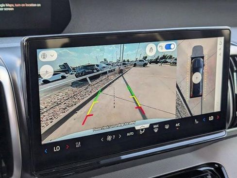 New 2025 Ford Expedition Active image 14