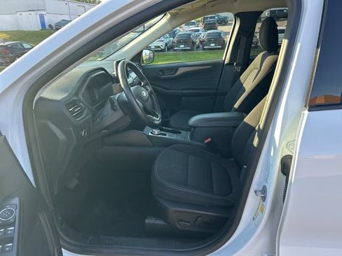 Used 2024 Ford Escape Active AWD/4WD image 7