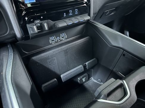 New 2025 RAM 1500 Big Horn image 31