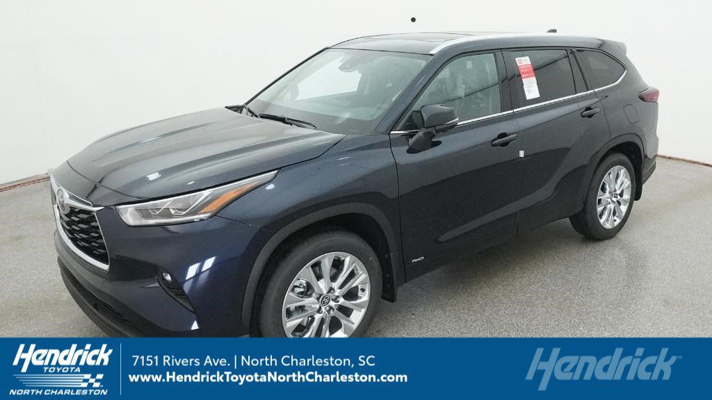 New 2026 Toyota Highlander Limited AWD/4WD image 1