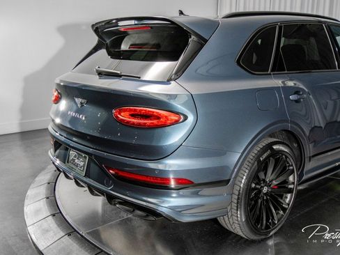 Used 2023 Bentley Bentayga Speed image 26