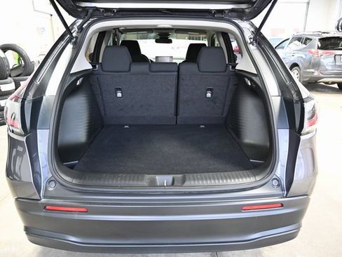 Used 2023 Honda HR-V LX image 29