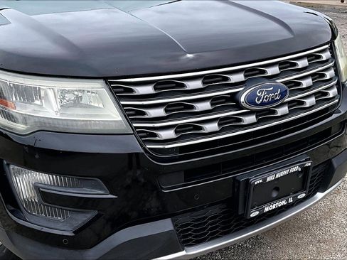 Used 2016 Ford Explorer XLT w/ Equipment Group 202A FWD image 31