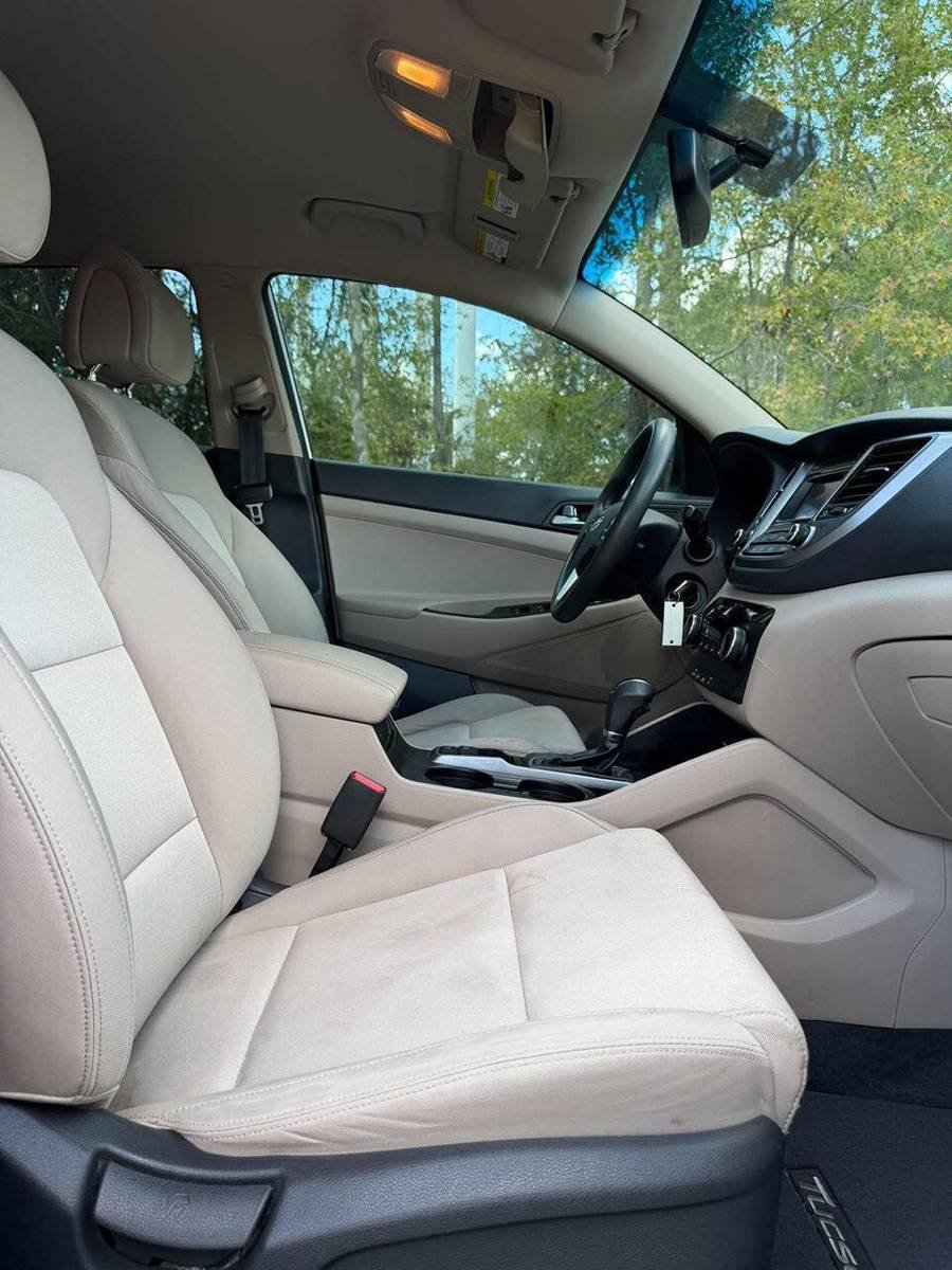 Used 2016 Hyundai Tucson SE FWD image 14