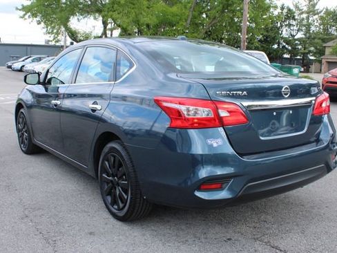 Used 2017 Nissan Sentra SV FWD image 38