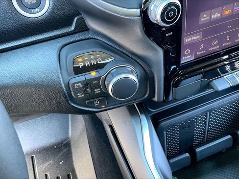 New 2026 RAM 1500 Big Horn AWD/4WD image 31