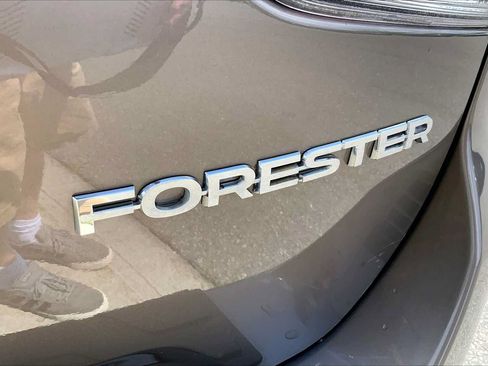 Certified 2024 Subaru Forester Limited AWD/4WD image 8