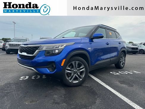 Used 2021 Kia Seltos S AWD/4WD image 1