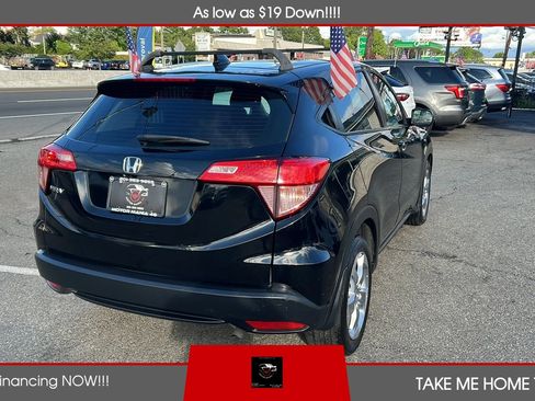 Used 2016 Honda HR-V LX image 5
