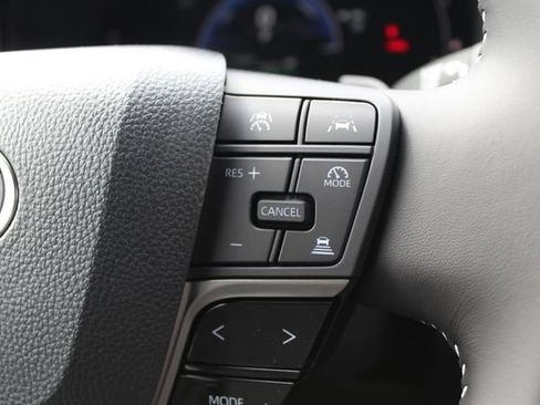 Certified 2026 Toyota Camry SE FWD image 28