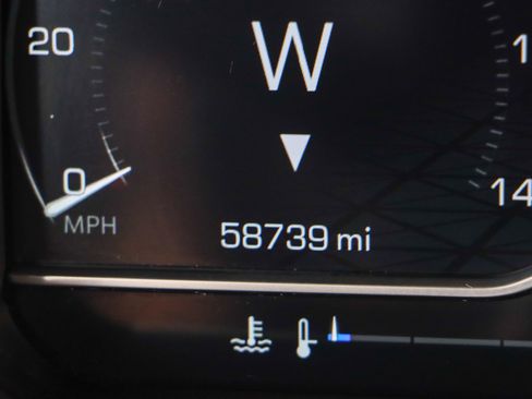 Used 2023 GMC Sierra 1500 AT4 w/ AT4 Preferred Package image 18