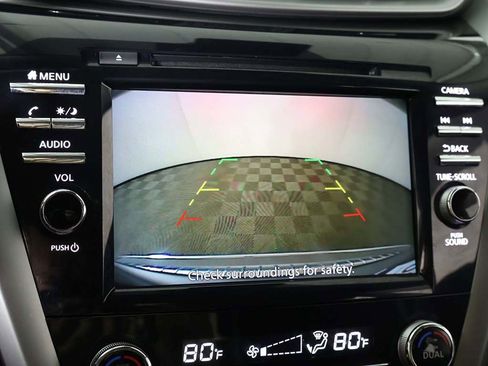 Used 2021 Nissan Murano SV image 41