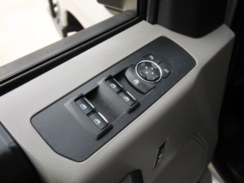 Used 2019 Ford F350 XL w/ STX Appearance Package image 21