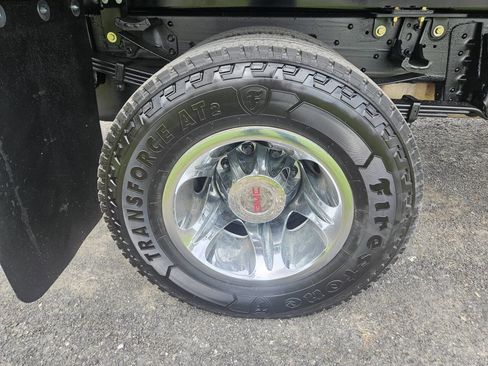 Used 2021 GMC Sierra 3500 4x4 Regular Cab w/ Convenience Package image 13