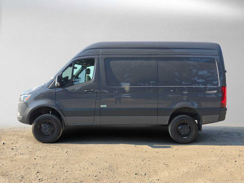 Used 2026 Mercedes-Benz Sprinter 2500 image 6