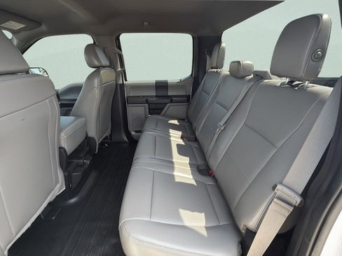 Used 2018 Ford F150 XL w/ Equipment Group 101A Mid image 17