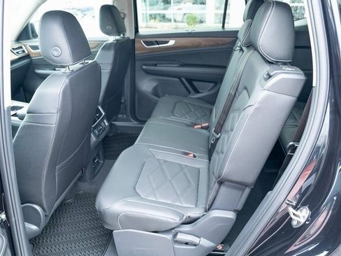 New 2026 Volkswagen Atlas SE image 28
