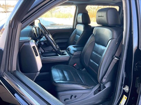 Used 2017 GMC Sierra 1500 Denali image 9