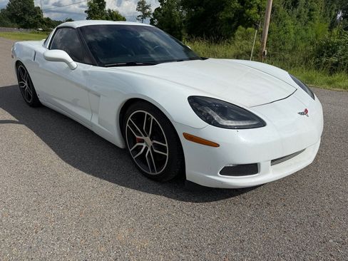 Used 2008 Chevrolet Corvette Coupe w/ Preferred Equipment Group RWD image 6