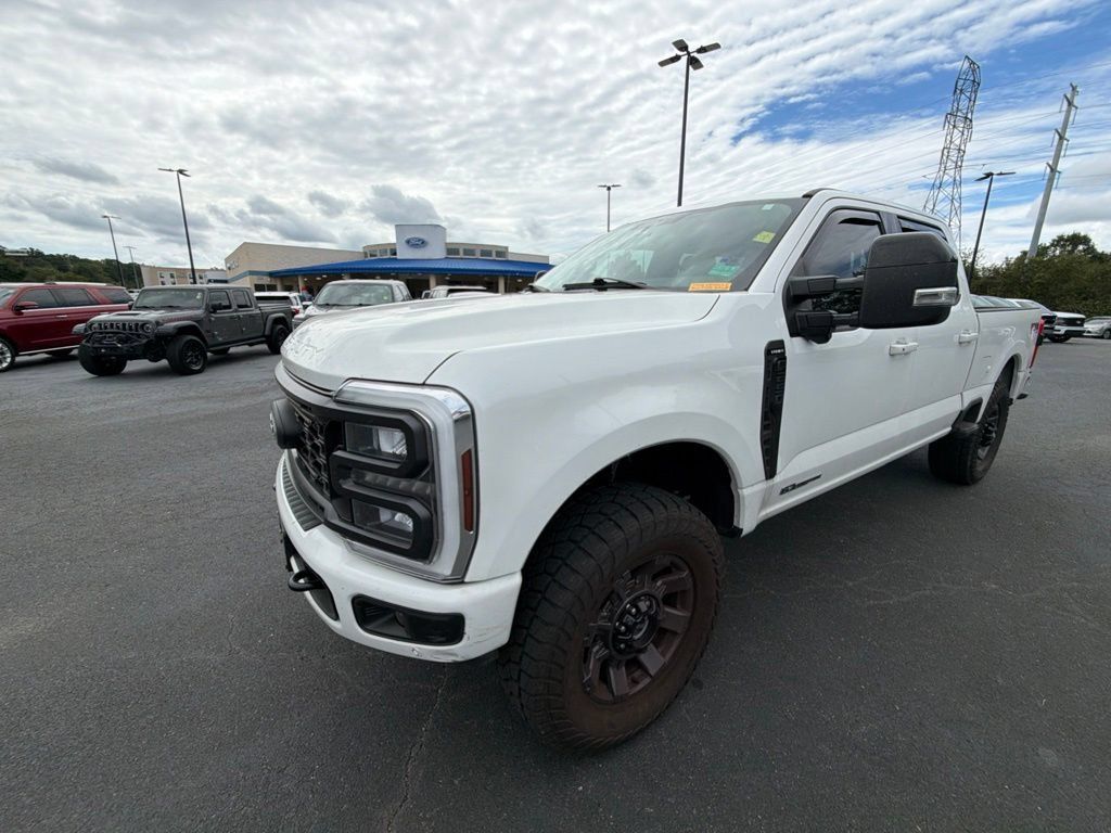 Used 2024 Ford F250 Lariat w/ Lariat Ultimate Package AWD/4WD image 19