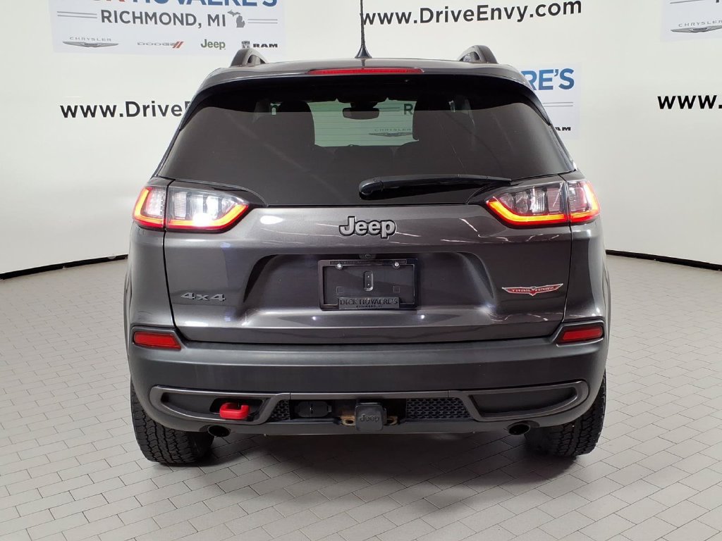 Used 2022 Jeep Cherokee Trailhawk w/ Comfort/Convenience Group AWD/4WD image 5