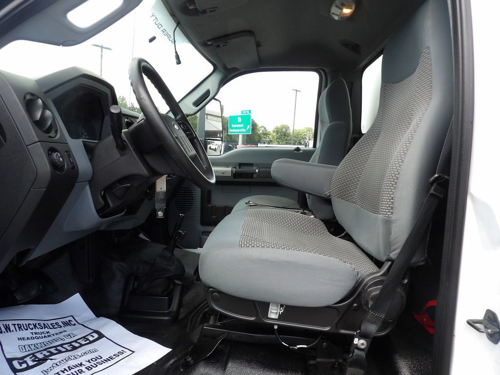 Used 2017 Ford F650 2WD Regular Cab Super Duty image 15