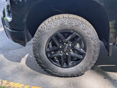 New 2026 Chevrolet Silverado 1500 Custom Trail Boss AWD/4WD image 7
