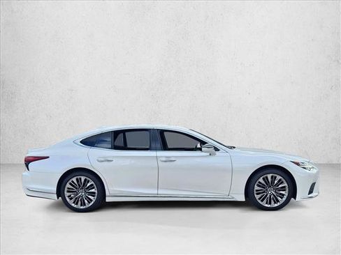 Used 2021 Lexus LS 500 image 4