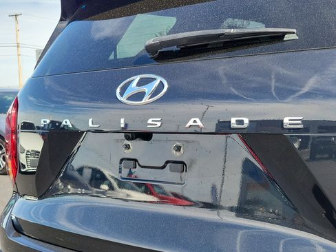 Used 2023 Hyundai Palisade Calligraphy image 6