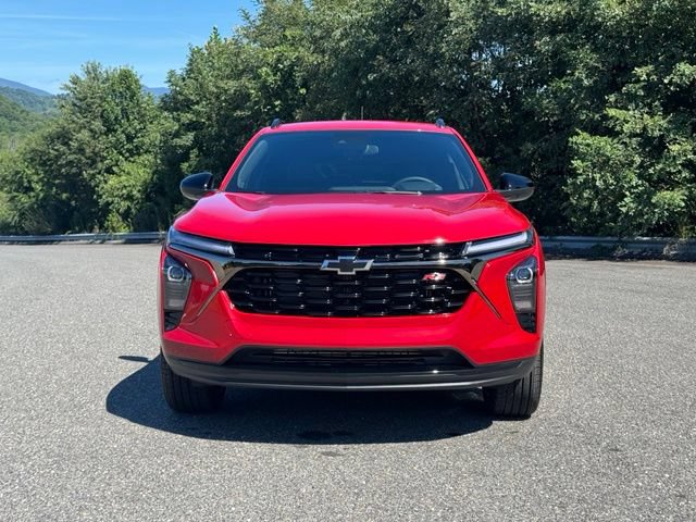 New 2026 Chevrolet Trax RS w/ Driver Confidence Package FWD image 2
