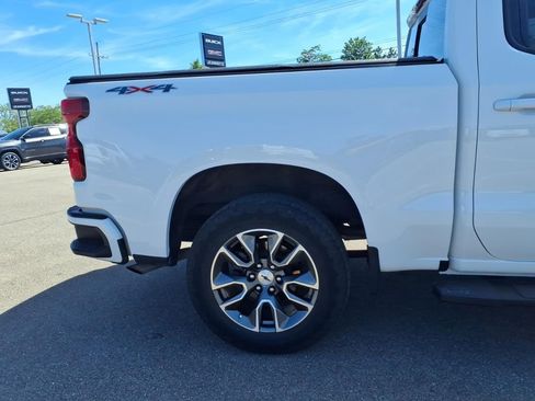 Used 2022 Chevrolet Silverado 1500 RST w/ Convenience Package II AWD/4WD image 25