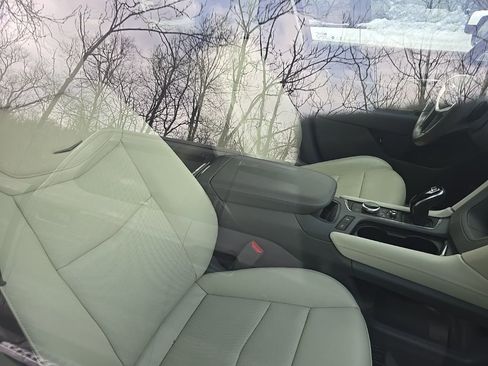 Used 2023 Cadillac XT5 Premium Luxury w/ Technology Package image 5