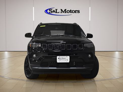 New 2026 Jeep Compass Latitude AWD/4WD image 5