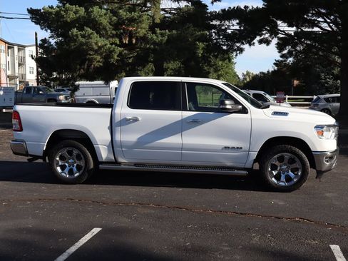 Used 2019 RAM 1500 Big Horn AWD/4WD image 3