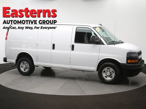 Used 2019 Chevrolet Express 2500 w/ Driver Convenience Package RWD image 42