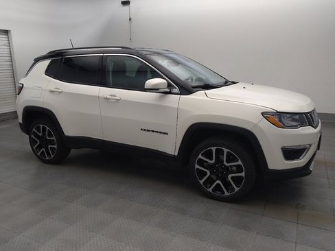 Used 2018 Jeep Compass Limited w/ Navigation Group AWD/4WD image 11